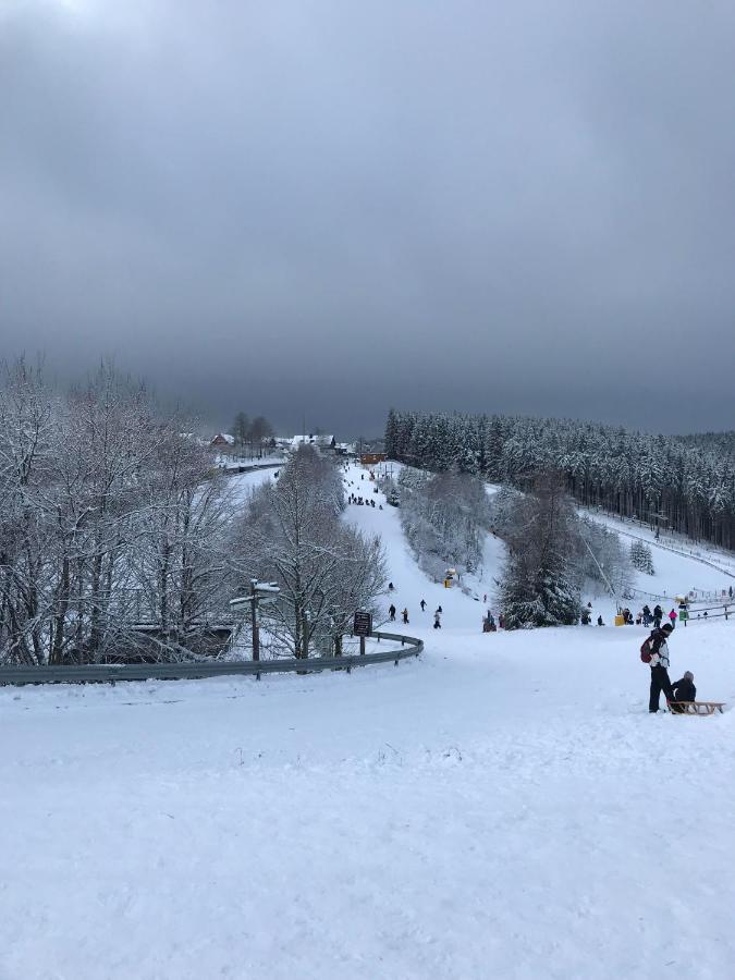 Familie Willems Am Waltenberg Winterberg